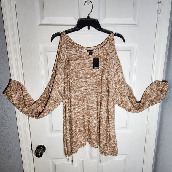 NWT Torrid Cold Shoulder Open Back Sweater - Size: 3 (22W/24W) PRICE IS FIRM - Picture 1 of 9